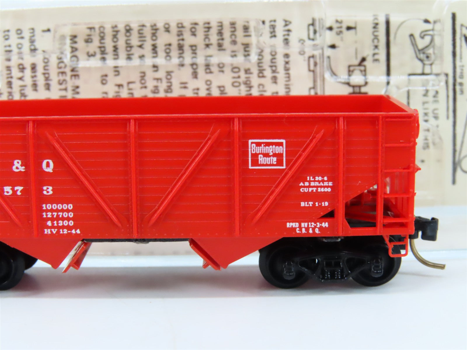 N Scale Micro-Trains MTL 57020 CB&Q Burlington Route 2-Bay Open Hopper #194573