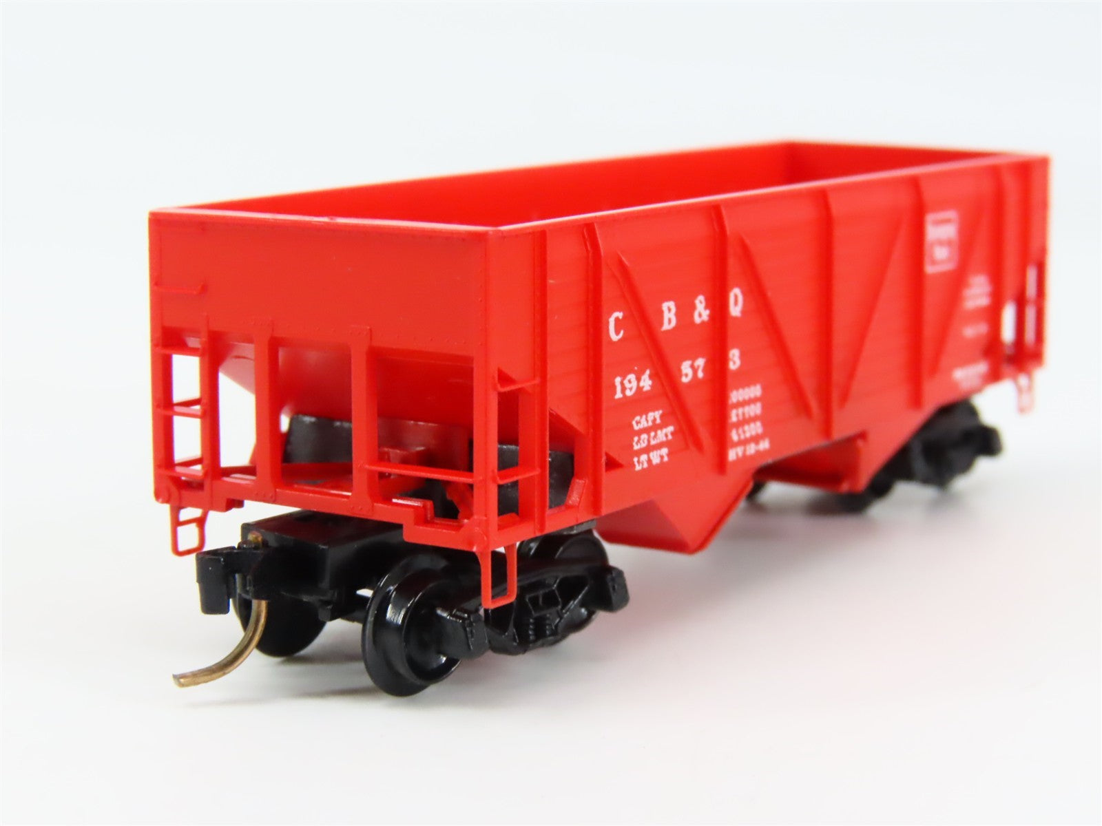 N Kadee Micro-Trains MTL 57020 CB&Q Burlington Route 2-Bay Open Hopper #194573