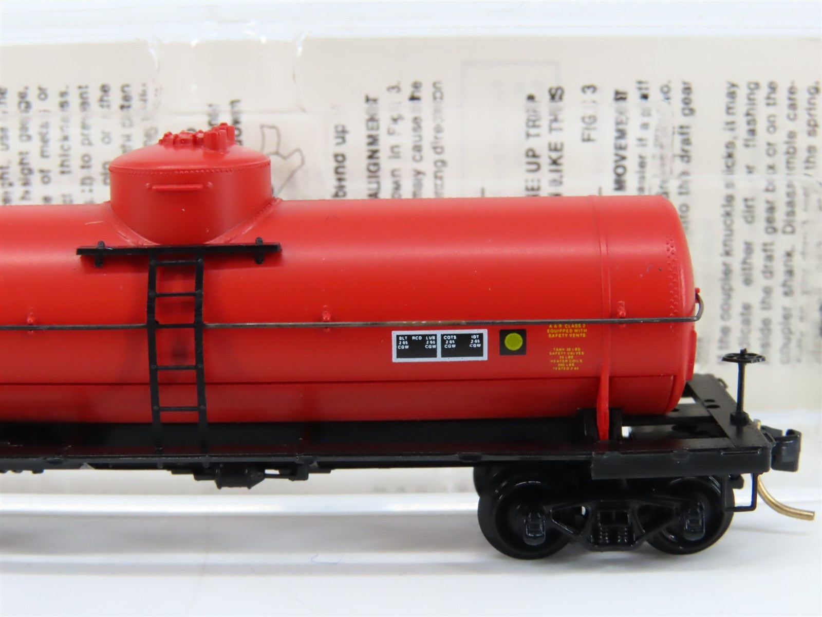 N Micro-Trains MTL 65300 CGW Chicago Great Western 39' Single Dome Tank Car #285