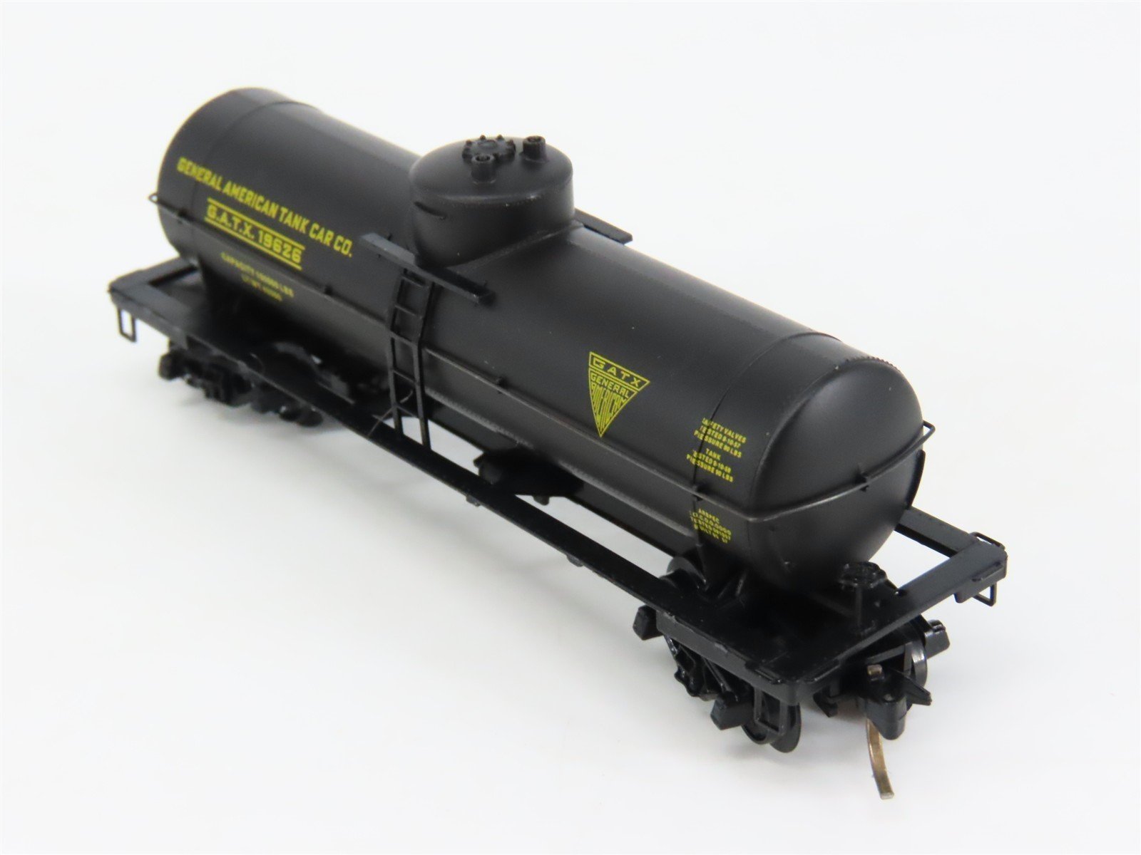 N Scale Micro-Trains 65042 General American Tank Car Co. 39' Tank Car RTR