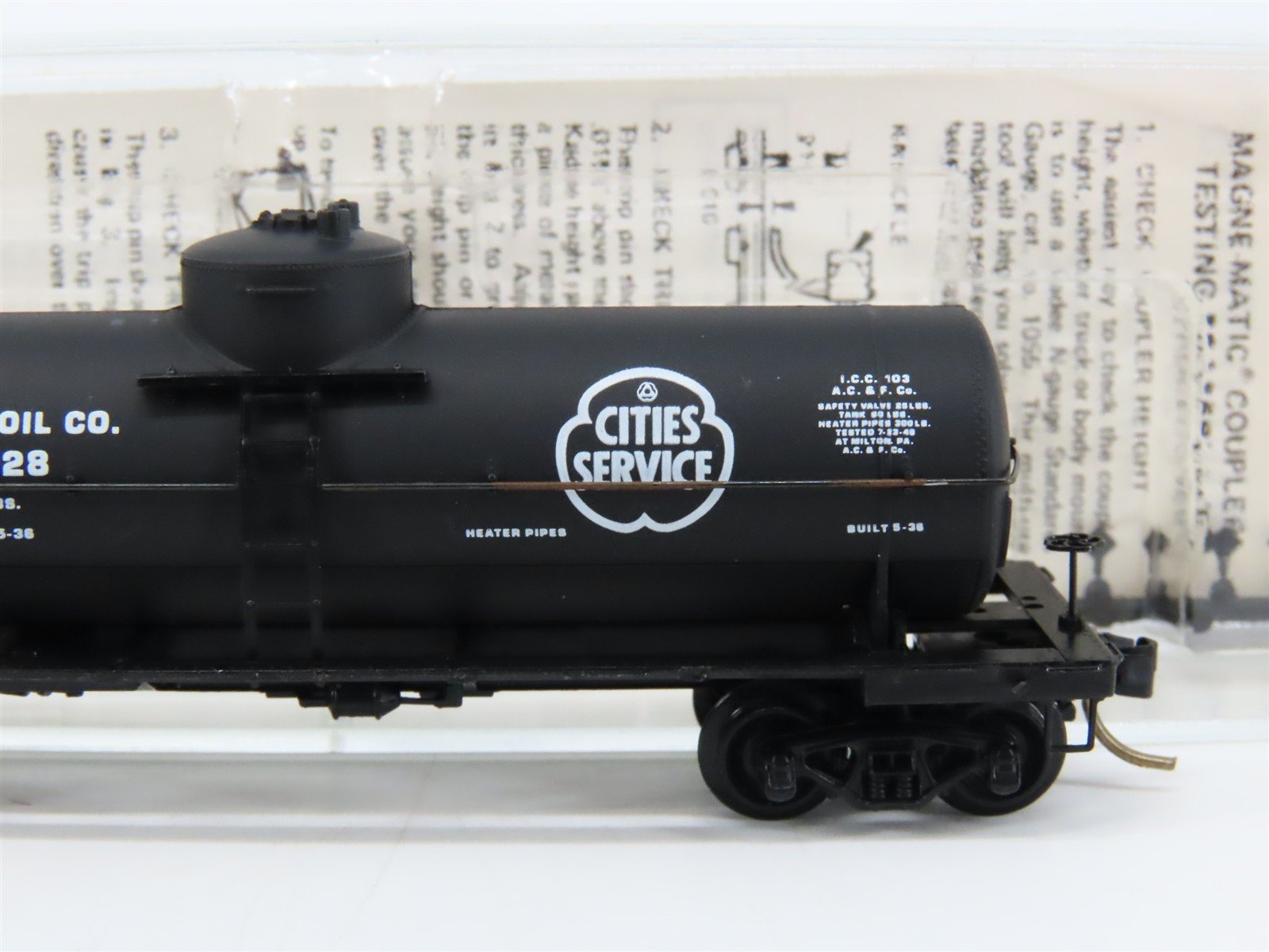 N Scale Micro-Trains 65110 SHPX Cities Service 39' Single Dome Tank Car 4028 RTR