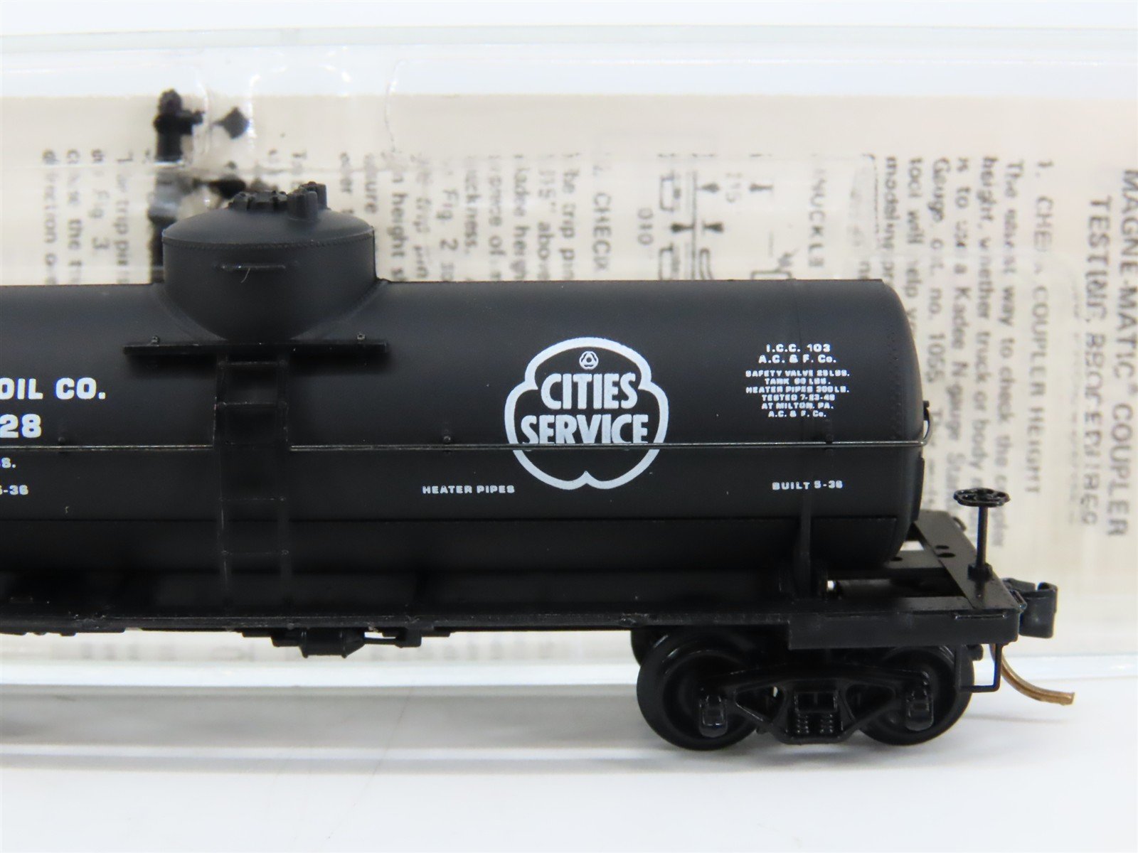 N Scale Micro-Trains 65110 SHPX Cities Service 39' Single Dome Tank Car 4028 RTR