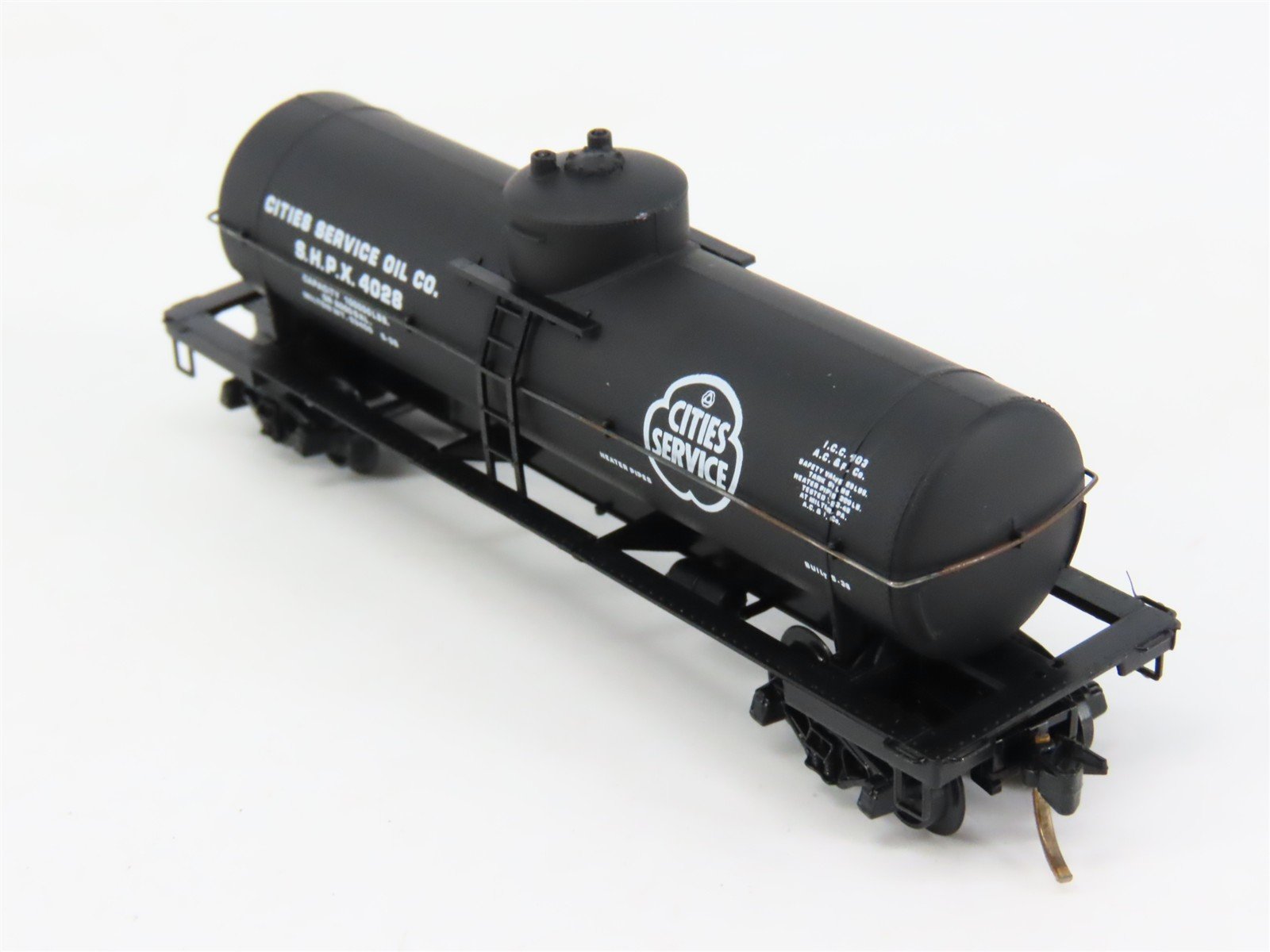 N Scale Micro-Trains 65110 SHPX Cities Service 39' Single Dome Tank Car 4028 RTR