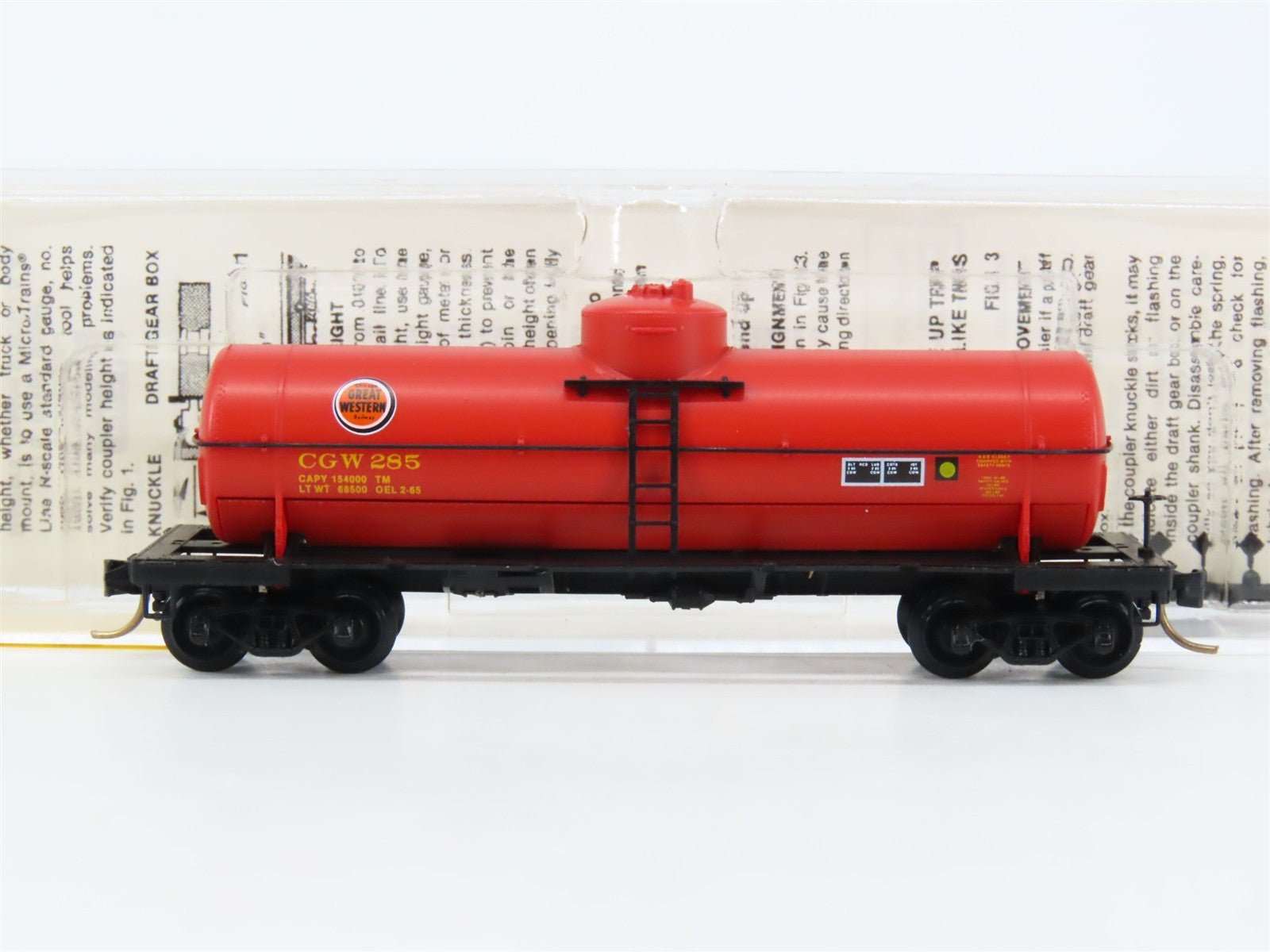 N Micro-Trains MTL 65300 CGW Chicago Great Western 39' Single Dome Tank Car #285