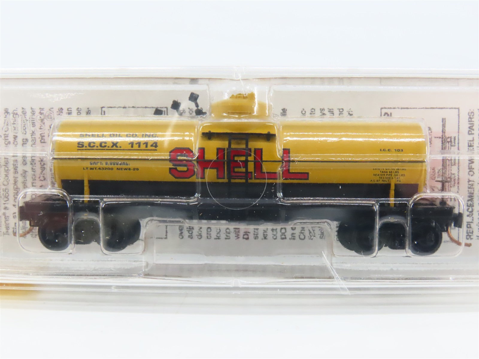 N Scale Micro-Trains MTL 65090/2 SCCX Shell Oil 39' Single Dome Tank Car #1114