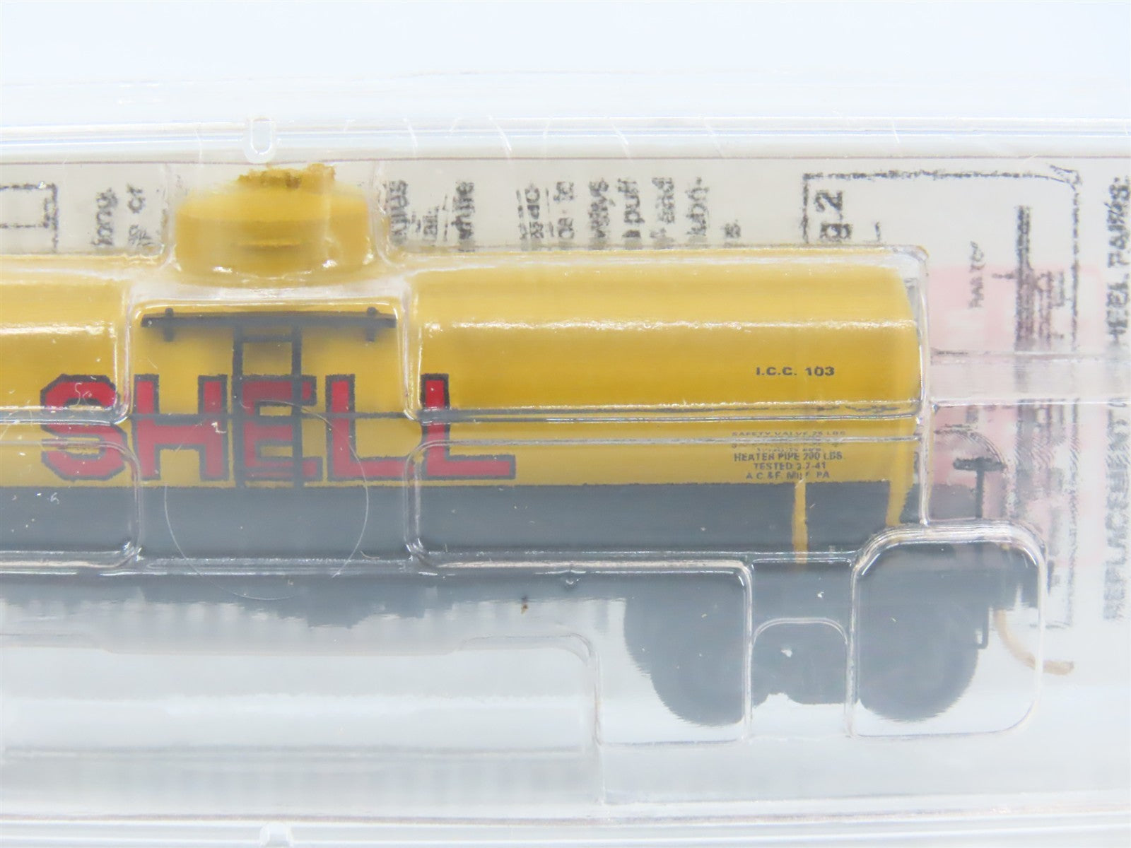 N Scale Micro-Trains MTL 65090 SCCX Shell Oil 39' Single Dome Tank Car #1103