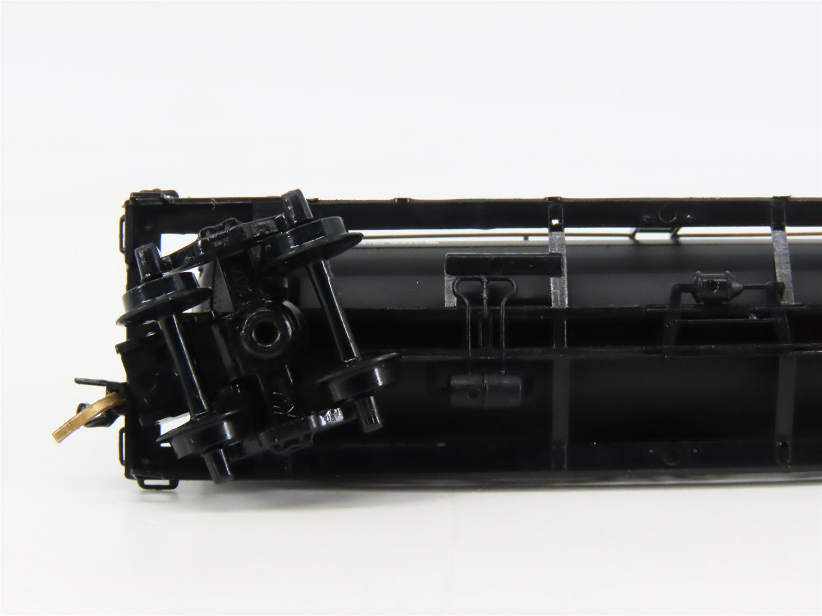 N Scale Micro-Trains 65150 BMX Barrett Division 39' Single Dome Tank Car RTR