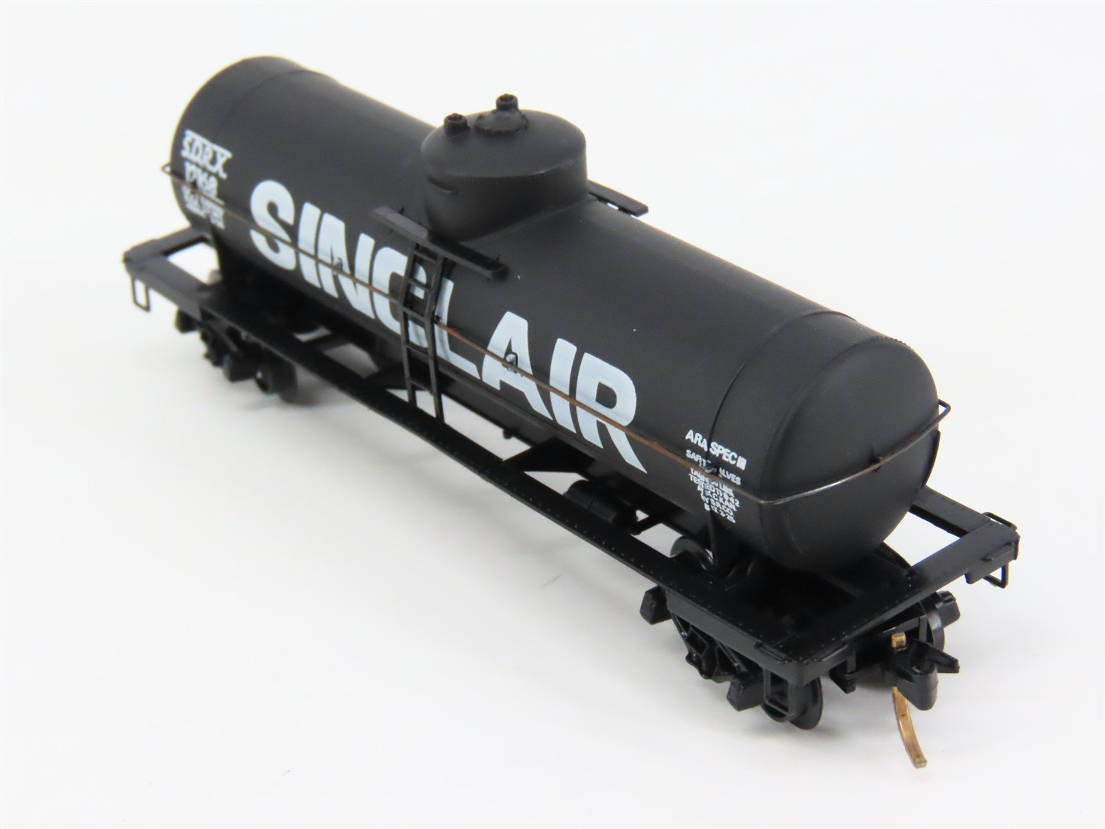 N Scale Kadee / Micro-Trains Line 65140 SDRX Sinclair 39' Tank Car 12168 RTR