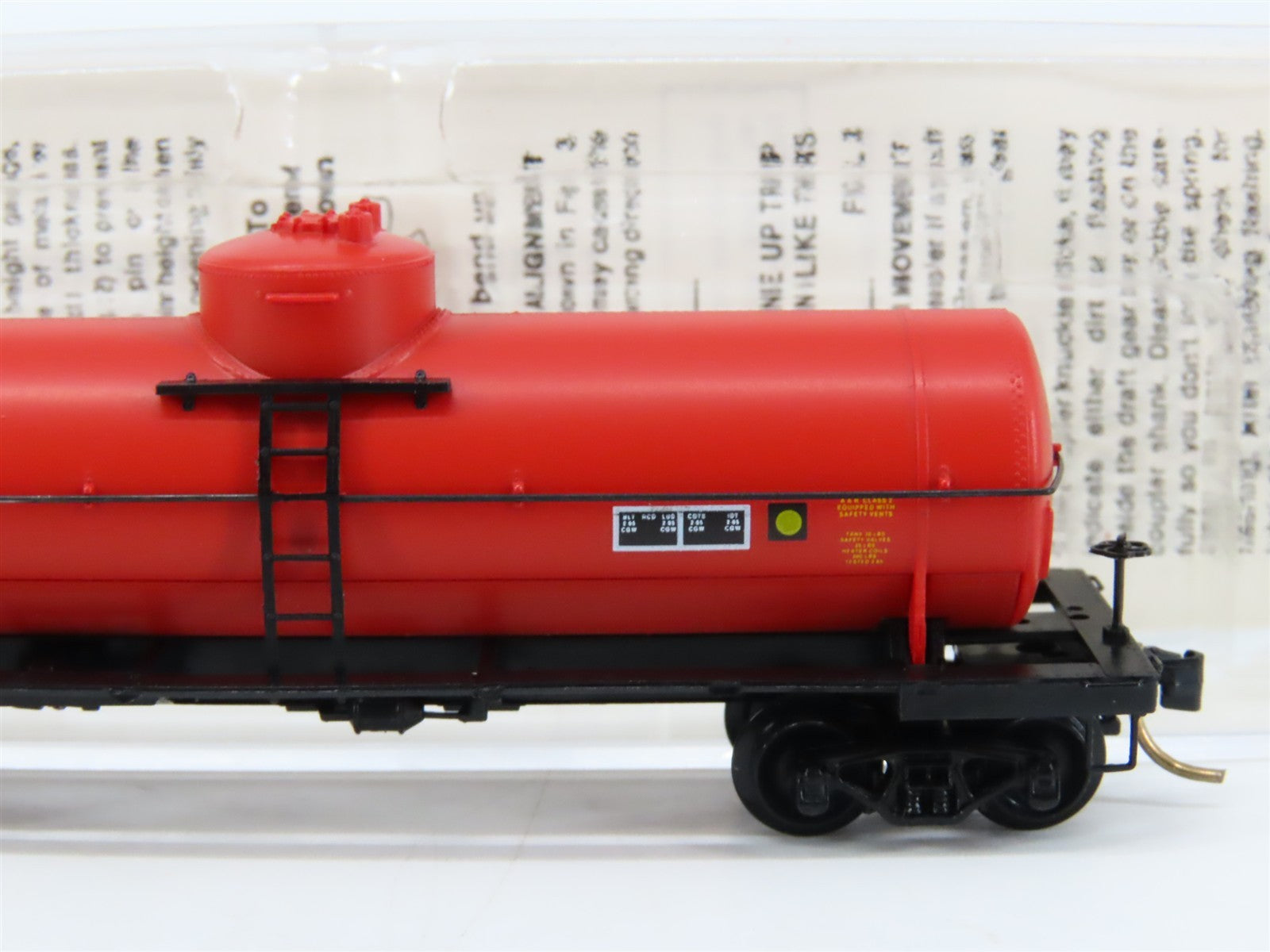 N Micro-Trains MTL 65300 CGW Chicago Great Western 39' Single Dome Tank Car 285
