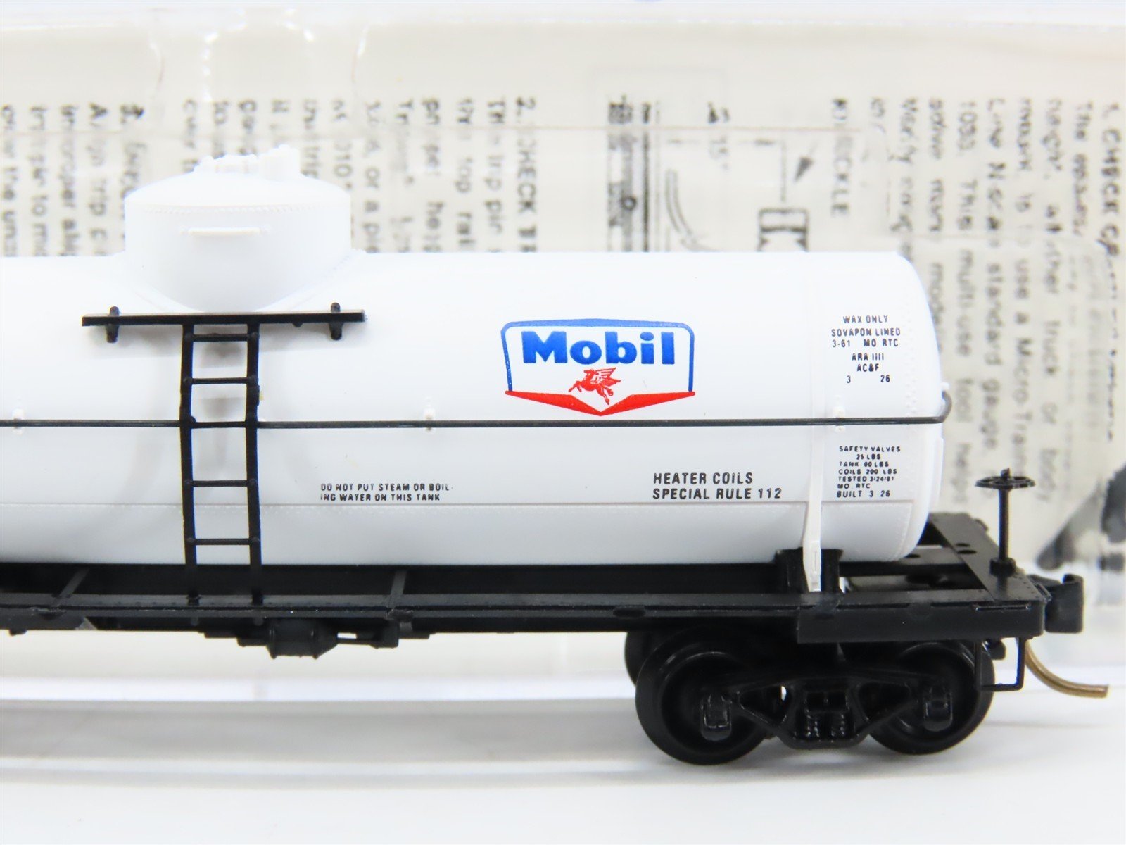 N Scale Micro-Trains 65120 MOBX Mobil Oil 39' Single Dome Tank Car 11129 RTR
