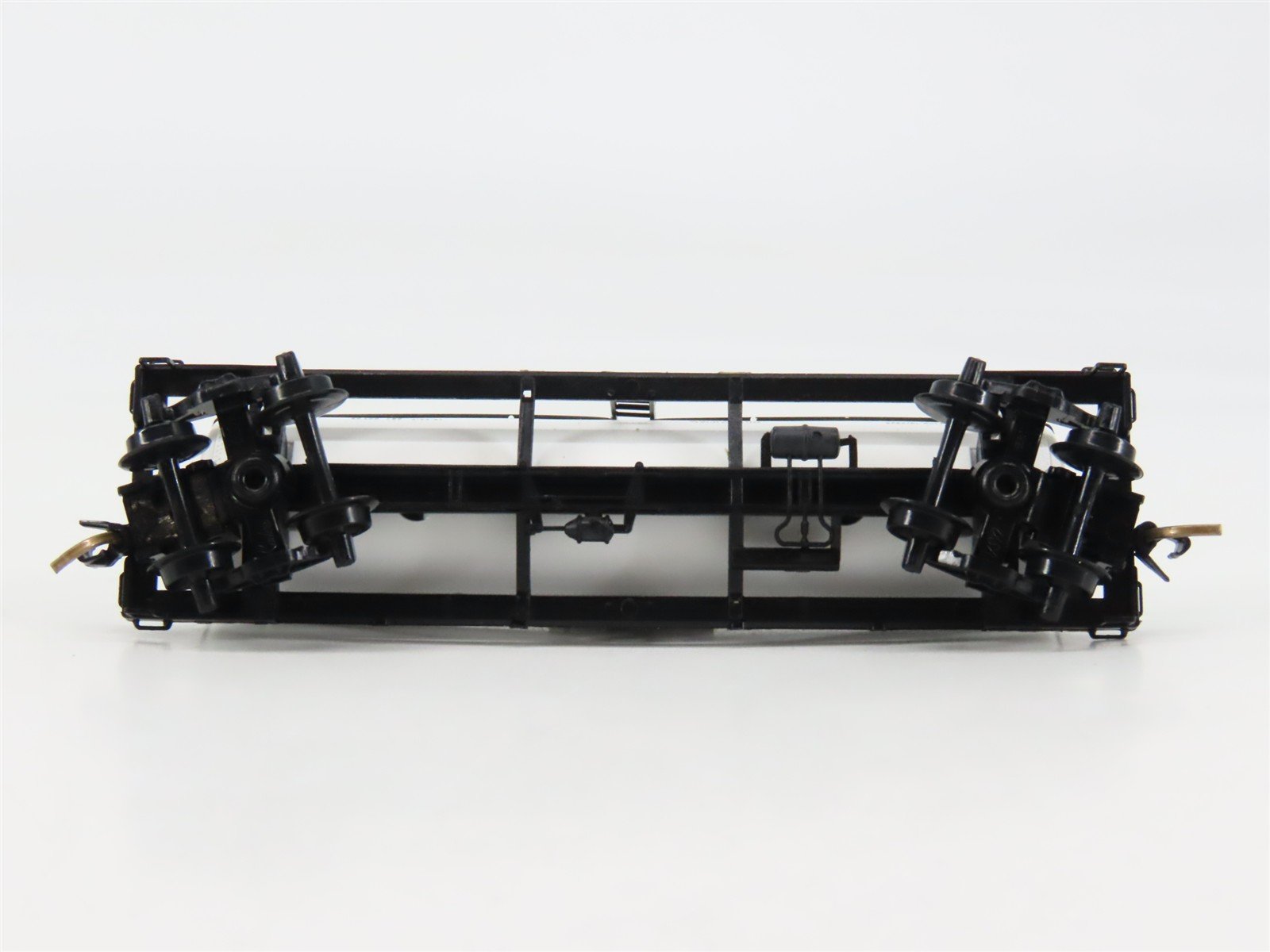 N Scale Micro-Trains 65120 MOBX Mobil Oil 39' Single Dome Tank Car 11129 RTR