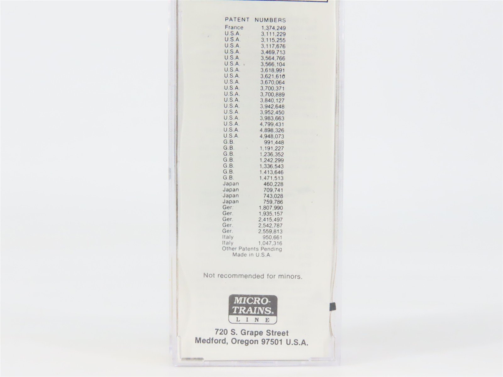 N Scale Micro-Trains 65120 MOBX Mobil Oil 39' Tank Car 11129 RTR