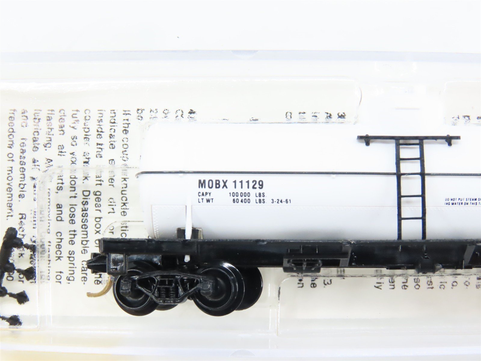 N Scale Micro-Trains 65120 MOBX Mobil Oil 39' Tank Car 11129 RTR