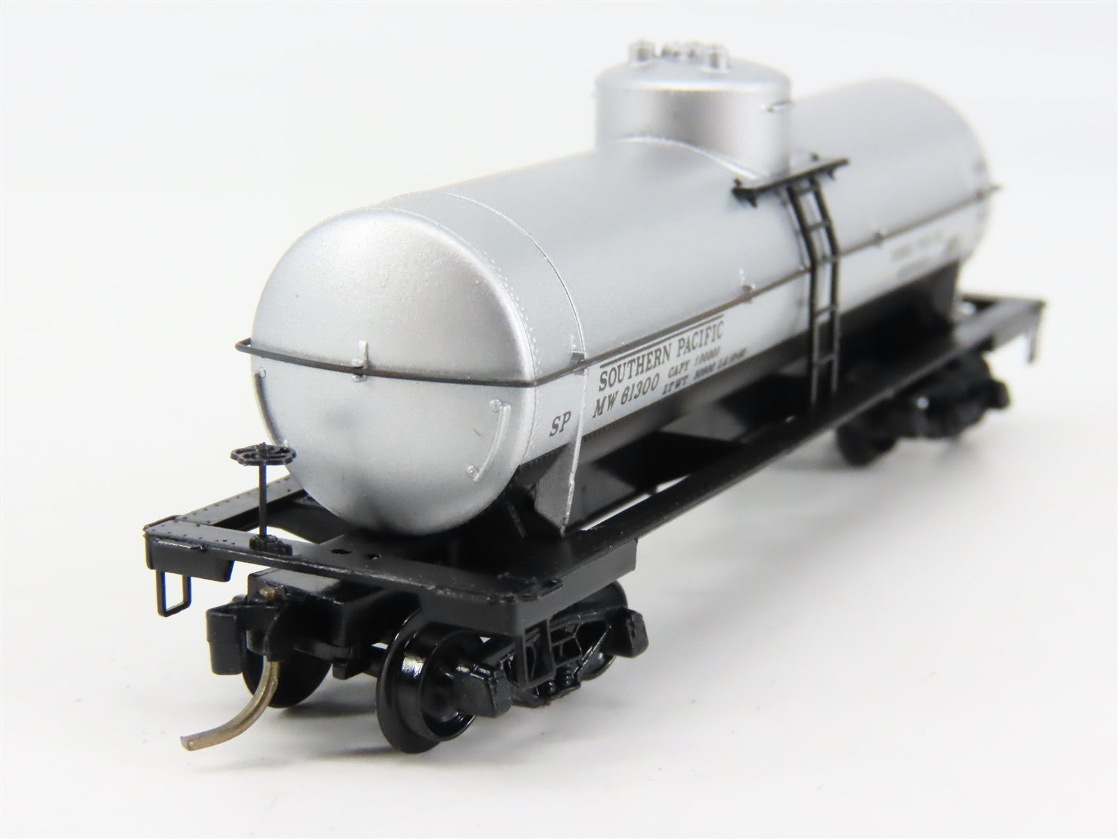 N Scale Micro-Trains MTL 65200 SP Southern Pacific 39' Tank Car MW 61300 RTR