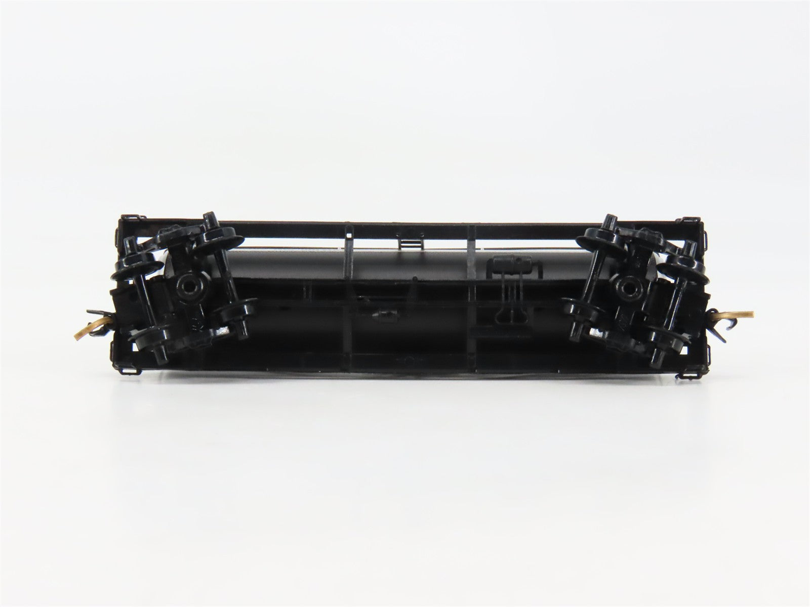 N Scale Micro-Trains MTL 65200 SP Southern Pacific 39' Single Dome Tank Car RTR