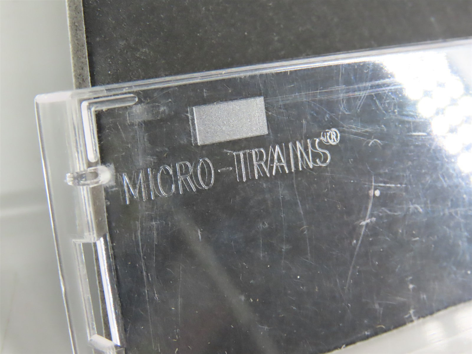 N Micro-Trains MTL 65300 CGW Chicago Great Western 39' Single Dome Tank Car #285