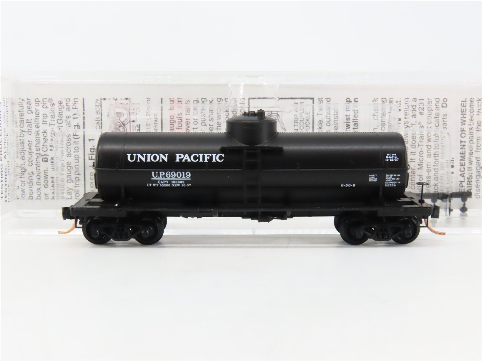 N Scale Micro-Trains MTL 65180 UP Union Pacific 39' Single Dome Tank Car RTR