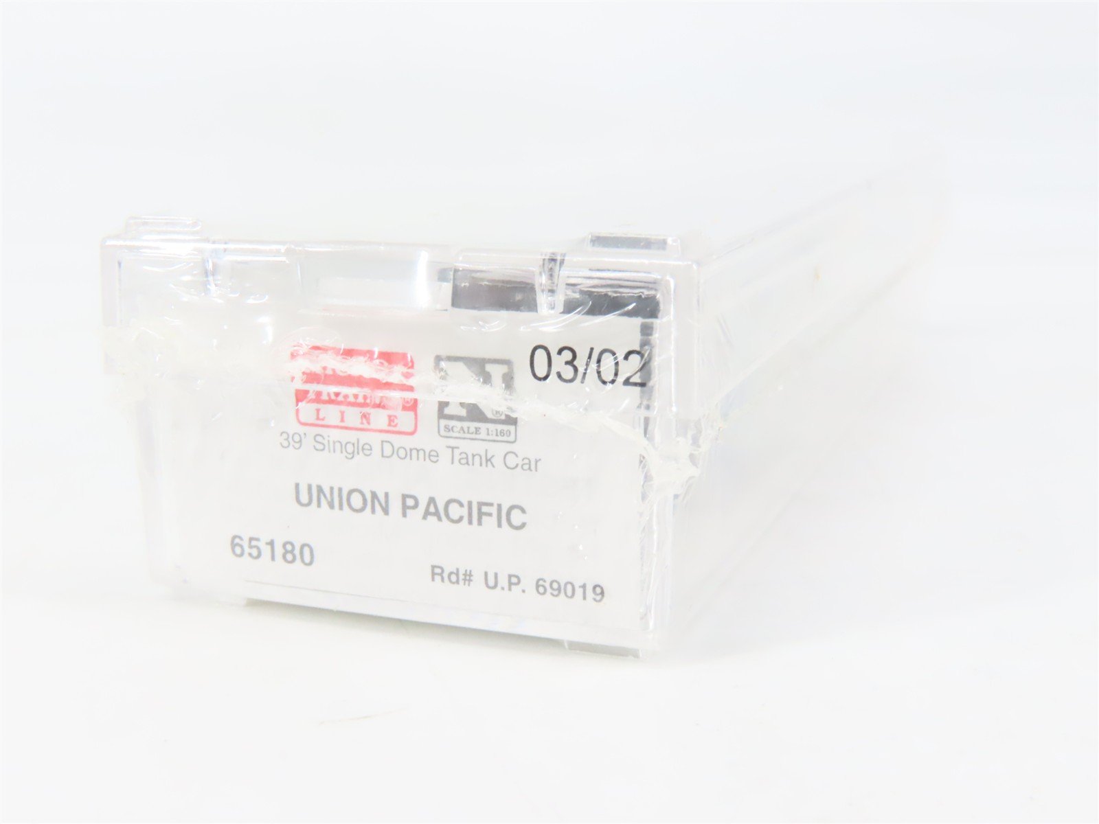 N Scale Micro-Trains MTL 65180 UP Union Pacific 39' Tank Car 69019 RTR
