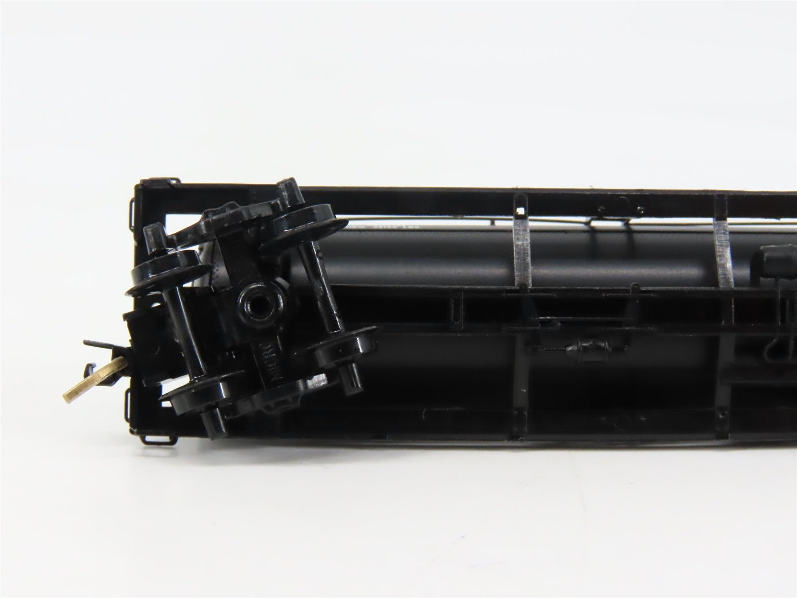 N Scale Micro-Trains MTL 65170 SHPX Shippers' Car Line 39' Tank Car 7673 RTR