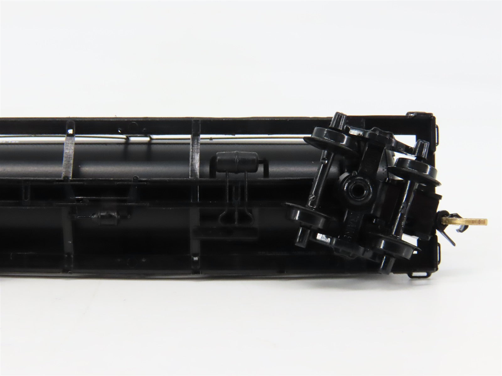 N Scale Micro-Trains MTL 65170 SHPX Shippers' Car Line 39' Tank Car 7673 RTR