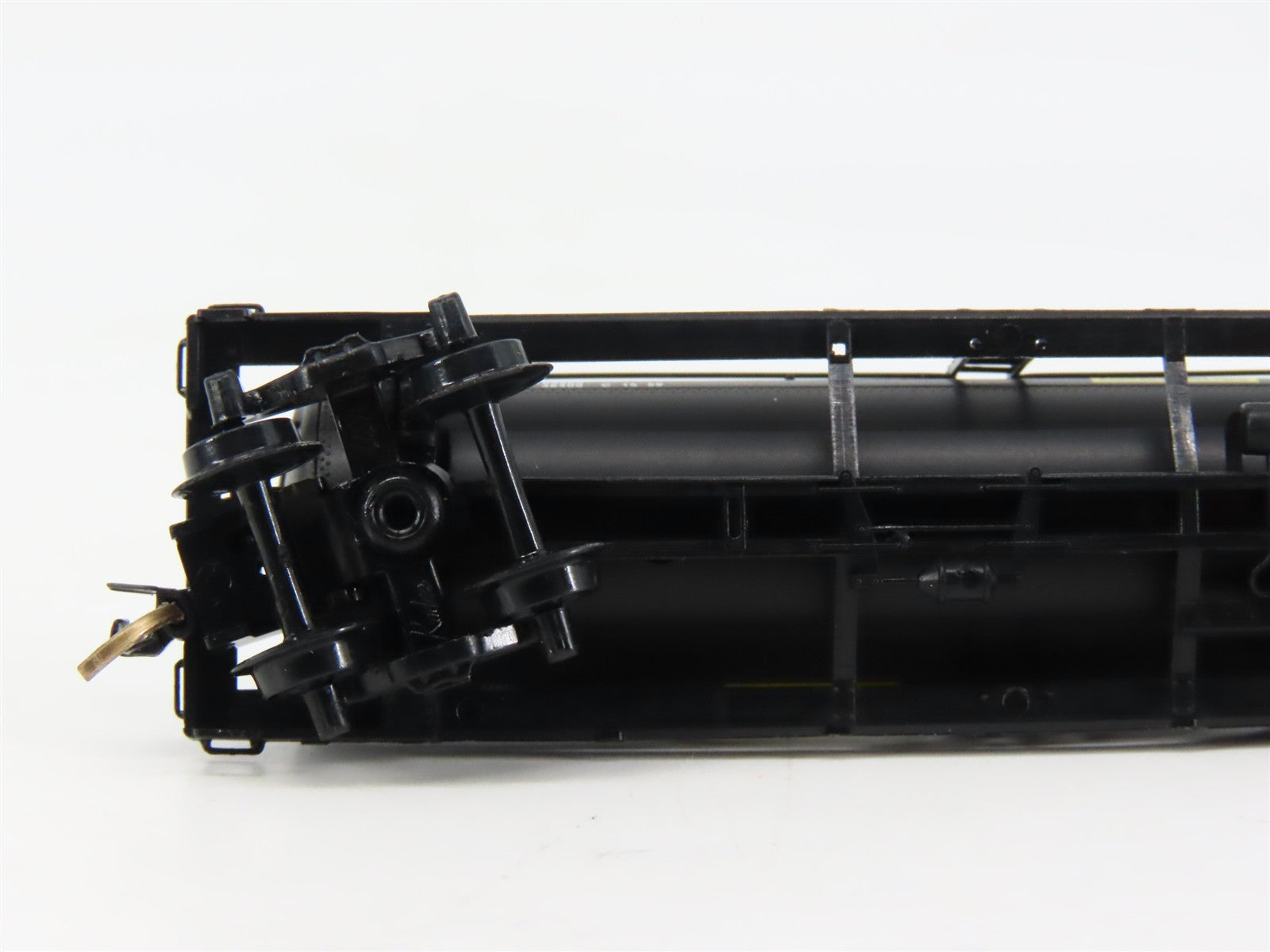 N Scale Micro-Trains MTL 65290 CNJ Jersey Central 39' Single Dome Tank Car RTR
