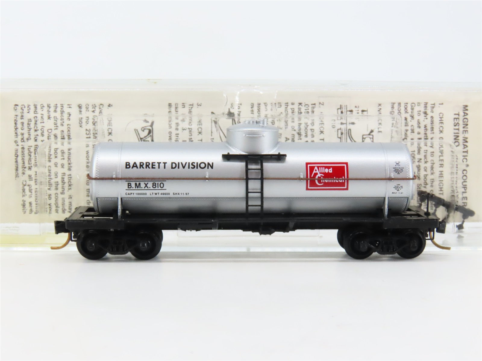 N Scale Micro-Trains MTL 65210 BMX Barrett Division 39' Tank Car 810 RTR