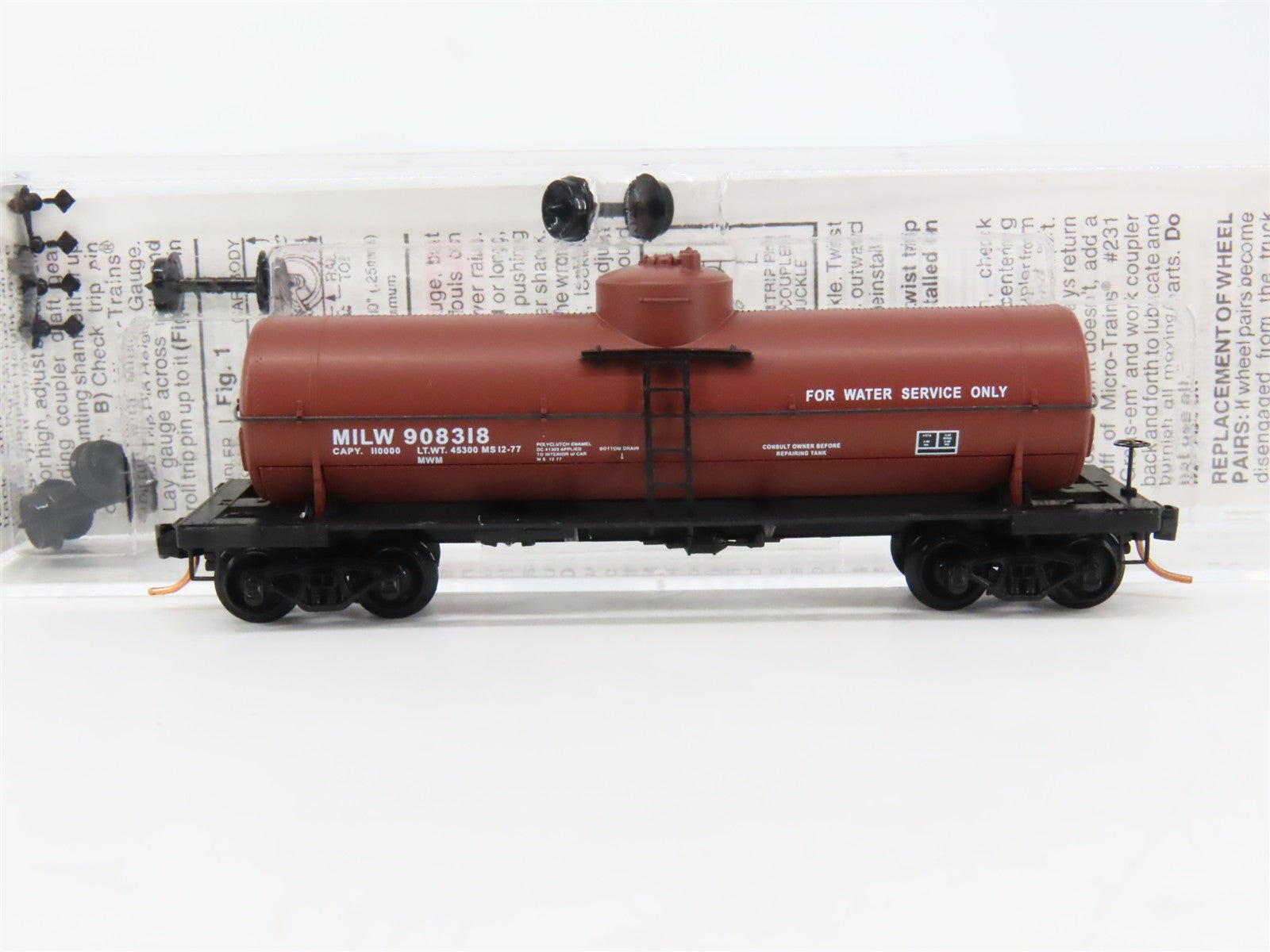N Scale Micro-Trains MTL 65280 MILW Milwaukee Road 39' Single Dome Tank Car RTR