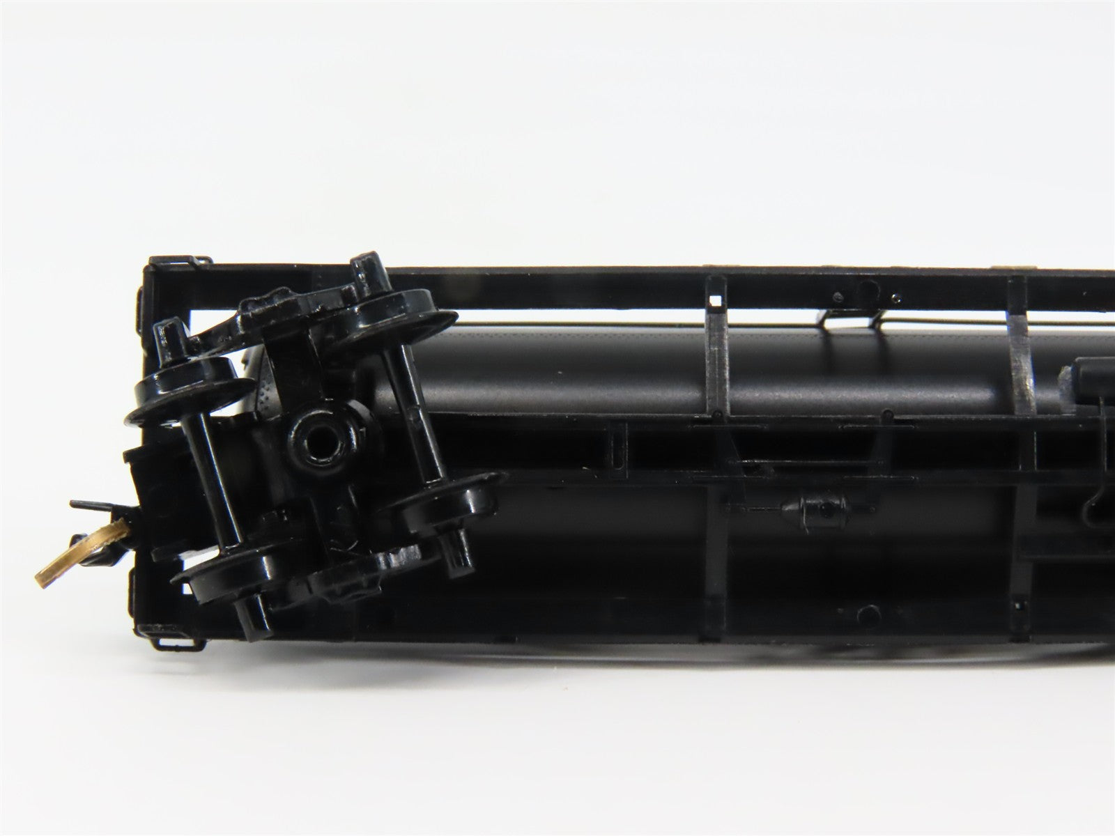 N Scale Micro-Trains MTL 65240 GN Great Northern 39' Tank Car X-1153 RTR