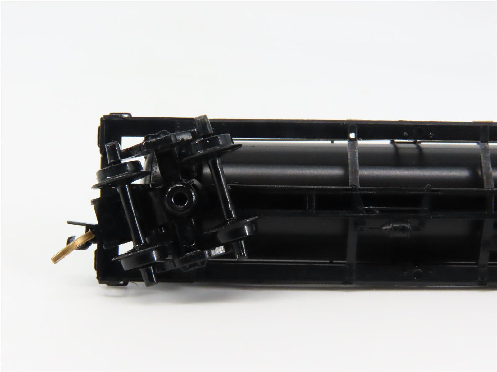 N Scale Micro-Trains MTL 65240 GN Great Northern 39' Tank Car X-1153 RTR