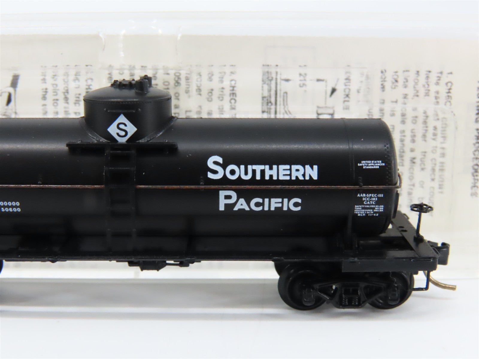 N Scale Micro-Trains MTL 65330 SP Southern Pacific 39' Single Dome Tank Car RTR