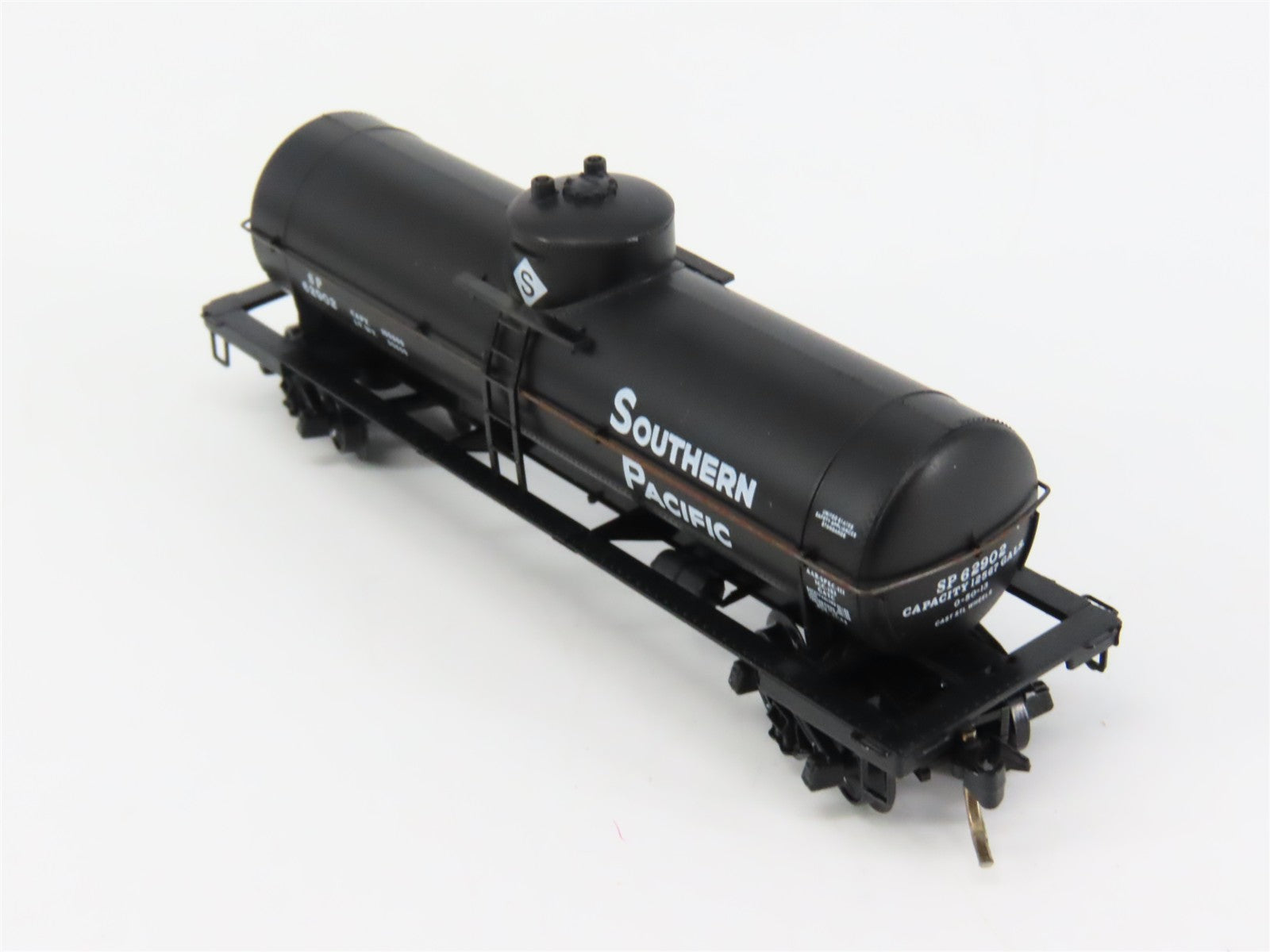 N Scale Micro-Trains MTL 65330 SP Southern Pacific 39' Single Dome Tank Car RTR