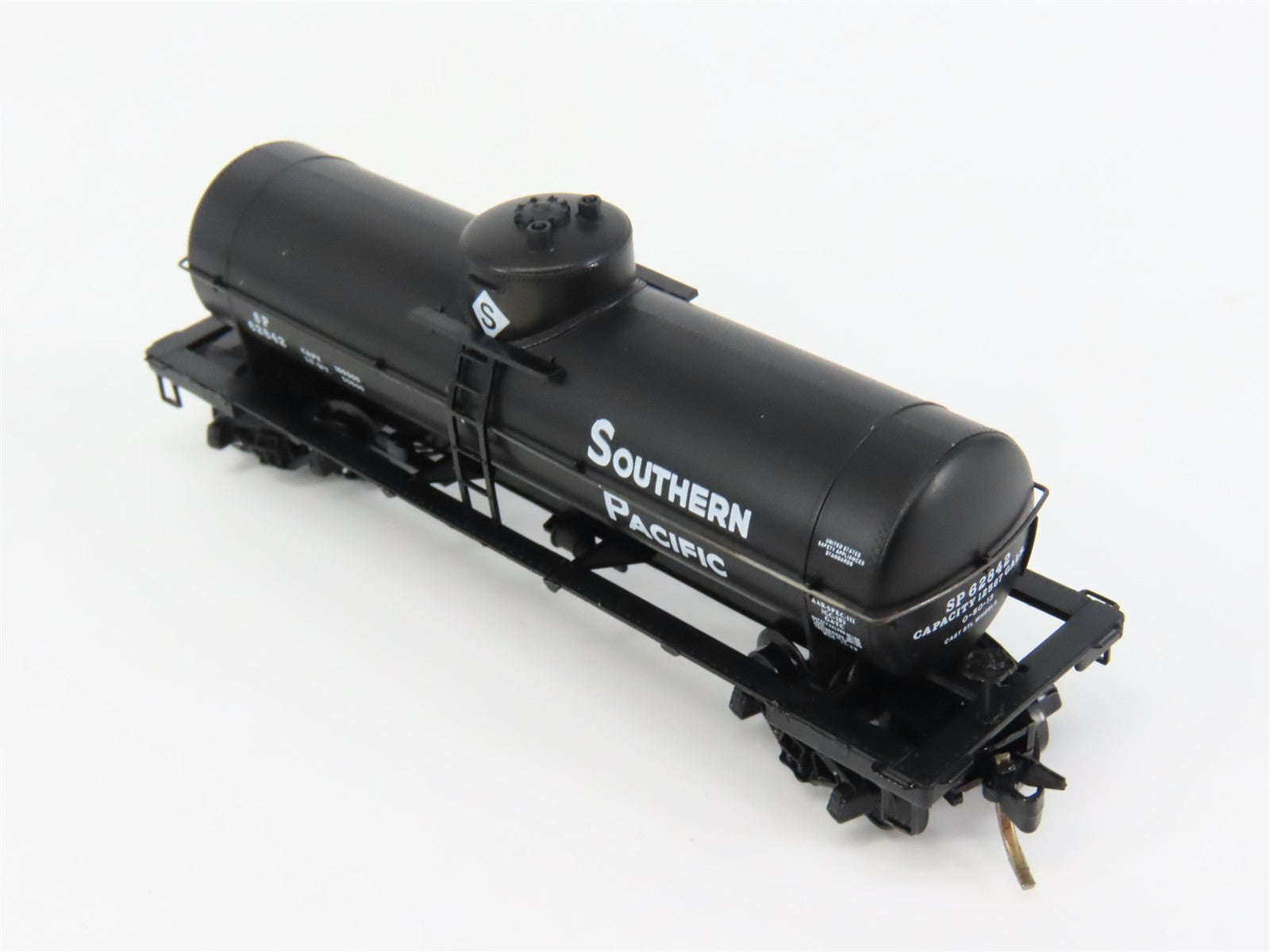 N Scale Micro-Trains MTL 65330 SP Southern Pacific 39' Tank Car 62842 RTR