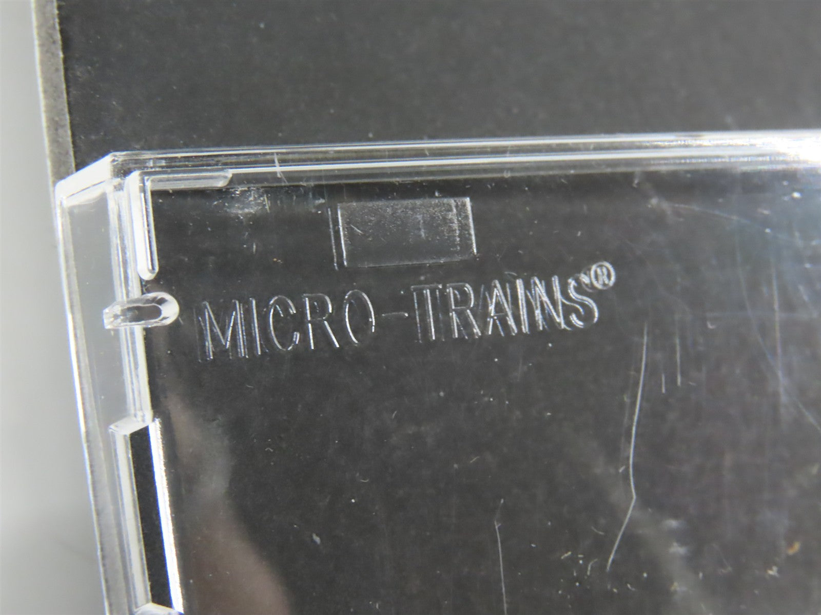 N Scale Micro-Trains MTL 65320 CGW Chicago Great Western 39' Tank Car 267 RTR