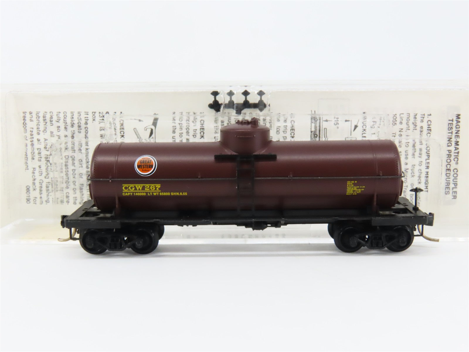 N Scale Micro-Trains MTL 65320 CGW Chicago Great Western 39' Tank Car 267 RTR