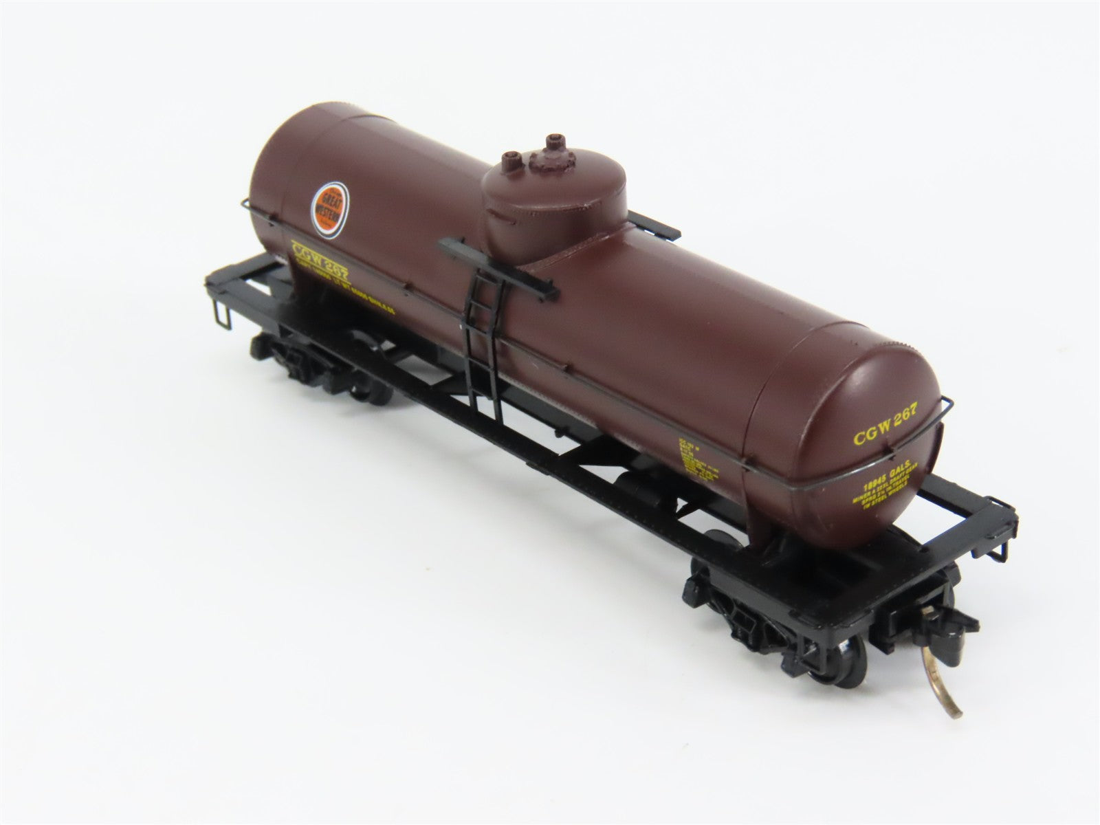 N Scale Micro-Trains MTL 65320 CGW Chicago Great Western 39' Tank Car 267 RTR