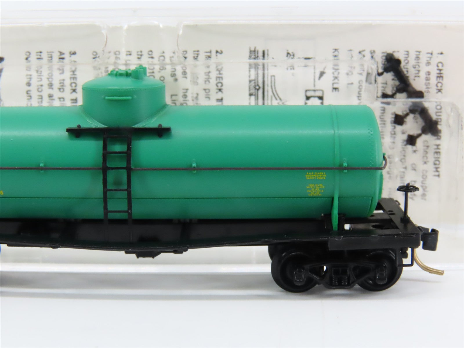 N Scale Micro-Trains MTL 65310 CGW Chicago Great Western 39' Tank Car 264 RTR