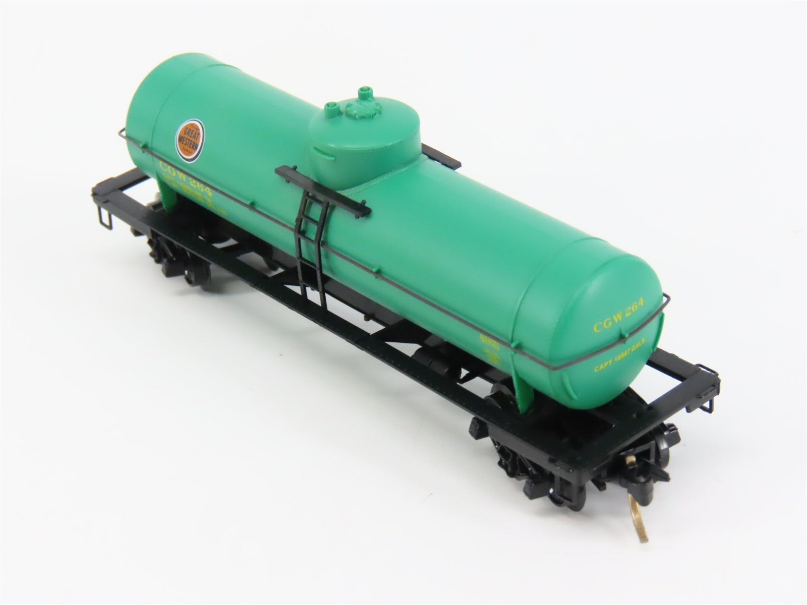 N Scale Micro-Trains MTL 65310 CGW Chicago Great Western 39' Tank Car 264 RTR