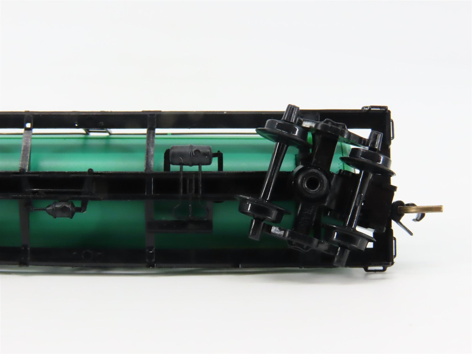 N Scale Micro-Trains MTL 65310 CGW Chicago Great Western 39' Tank Car 264 RTR