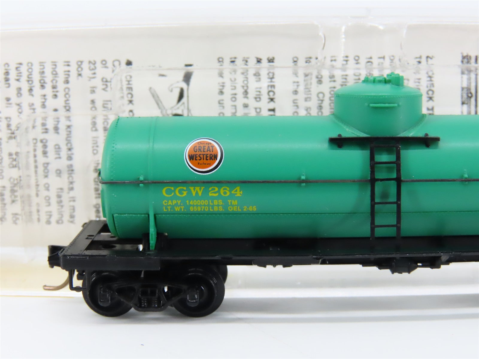 N Scale Micro-Trains MTL 65310 CGW Chicago Great Western 39' Tank Car 264 RTR