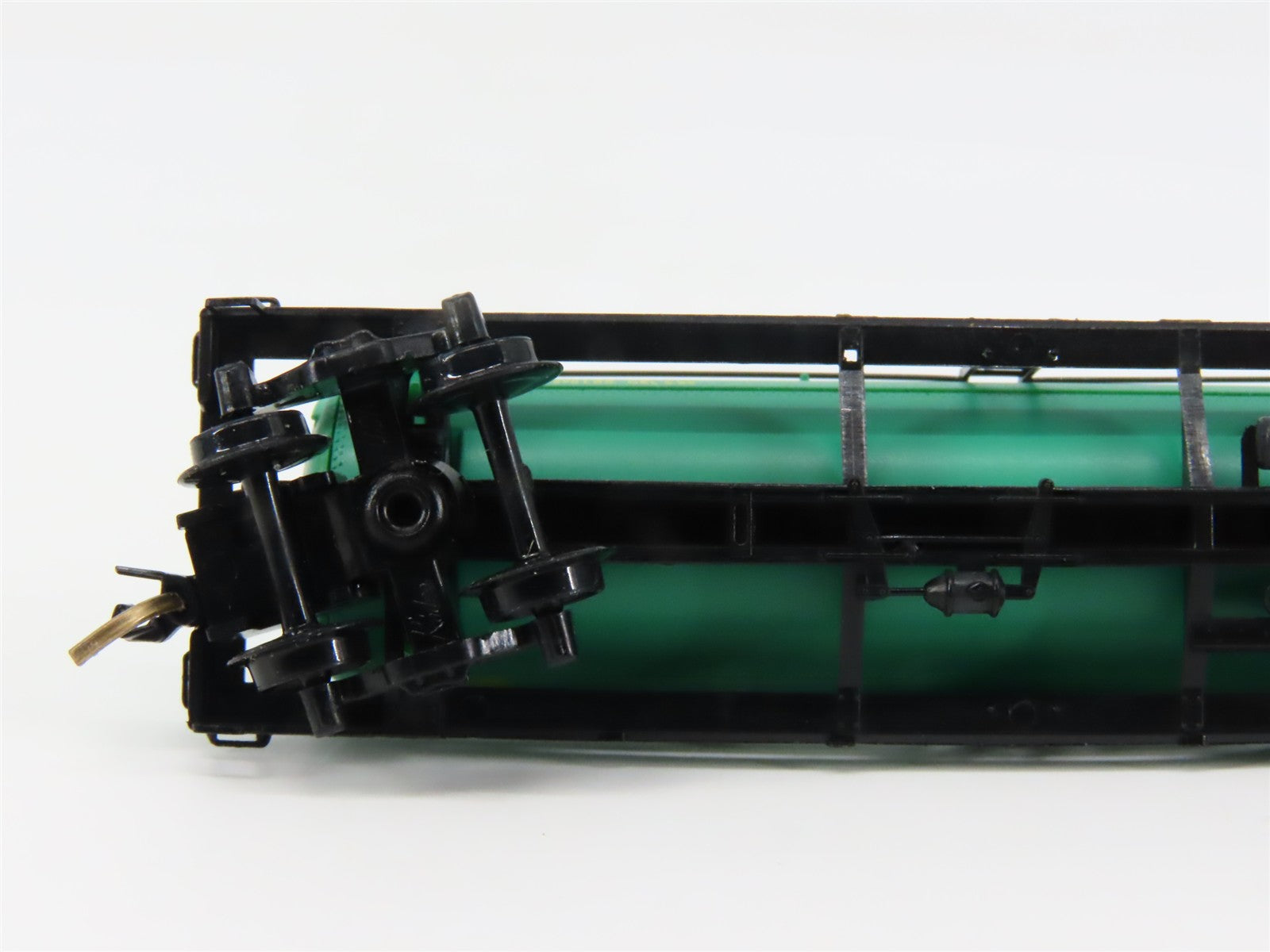 N Scale Micro-Trains MTL 65310 CGW Chicago Great Western 39' Tank Car 264 RTR