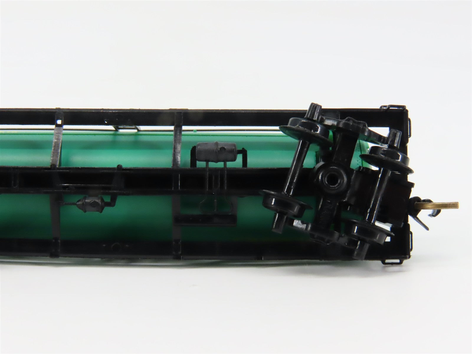 N Scale Micro-Trains MTL 65310 CGW Chicago Great Western 39' Tank Car 264 RTR