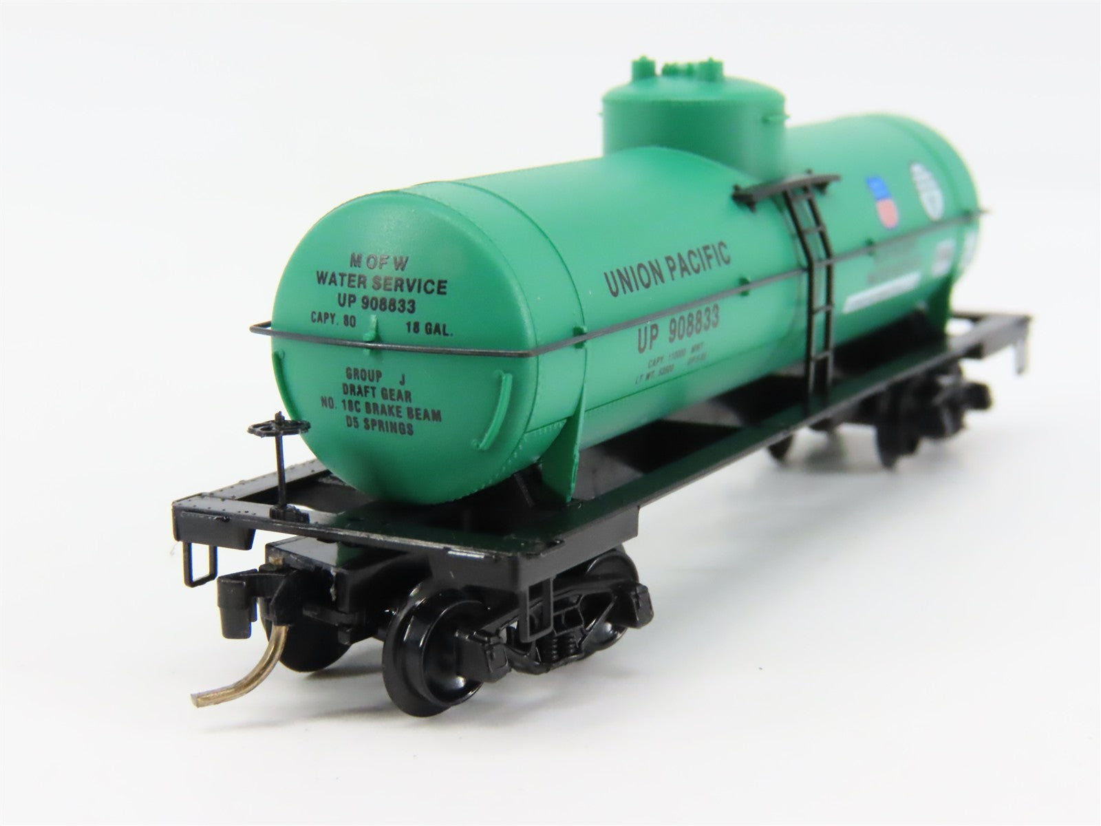 N Scale Micro-Trains MTL 65340 UP Union Pacific 39' Tank Car 908833 RTR