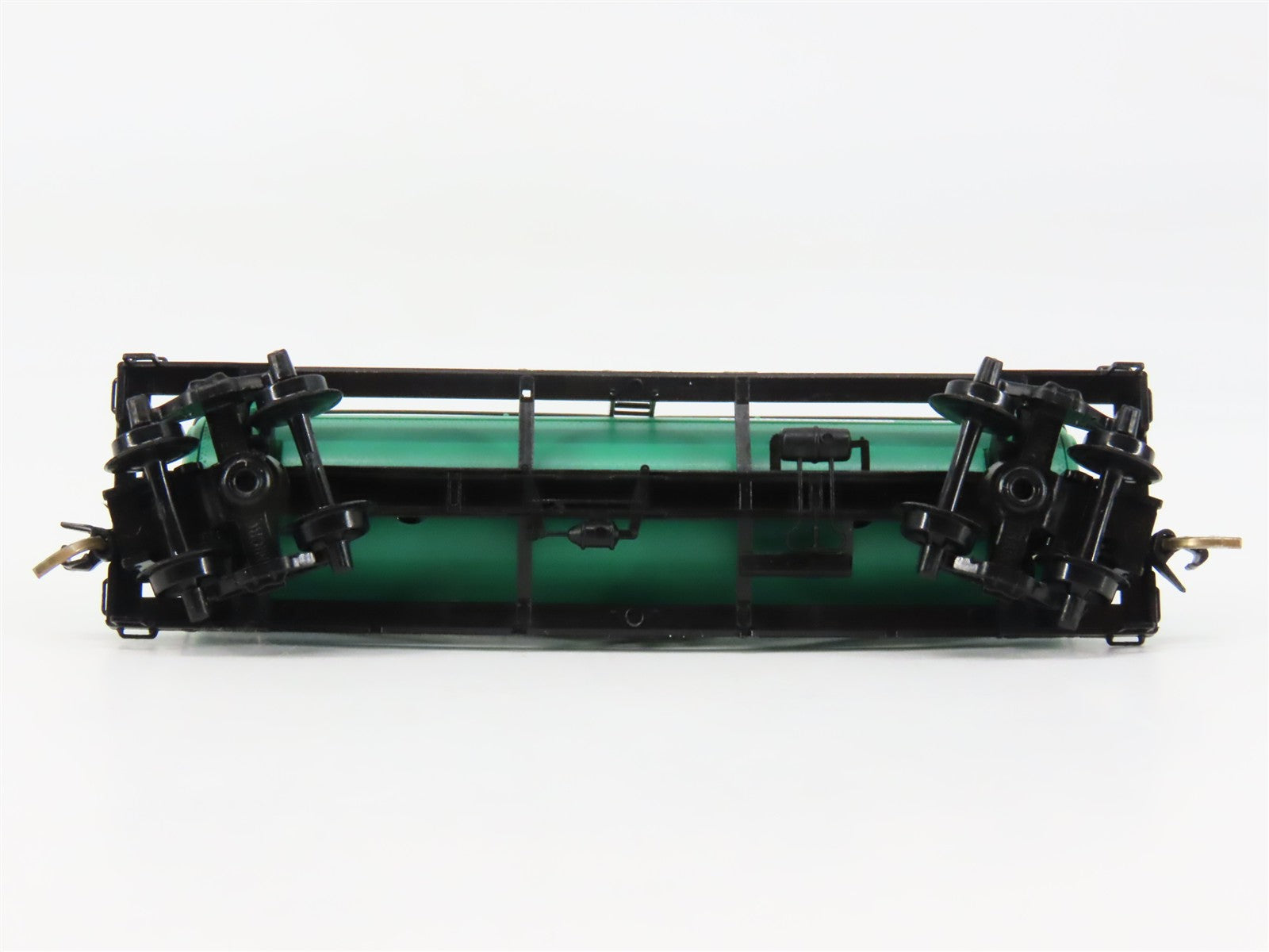 N Scale Micro-Trains MTL 65340 UP Union Pacific 39' Tank Car 908833 RTR