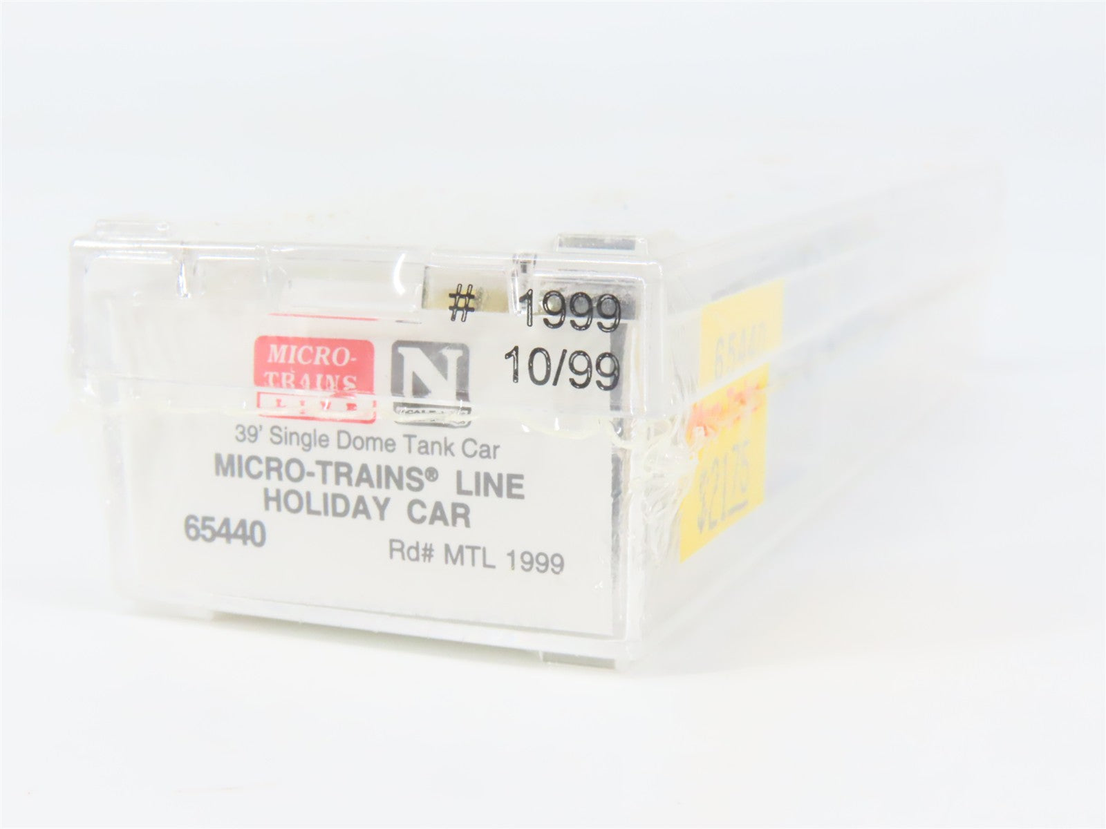 N Scale Micro-Trains MTL 65440 MTL Holiday Tracks Railway 39' Tank Car 1999 RTR