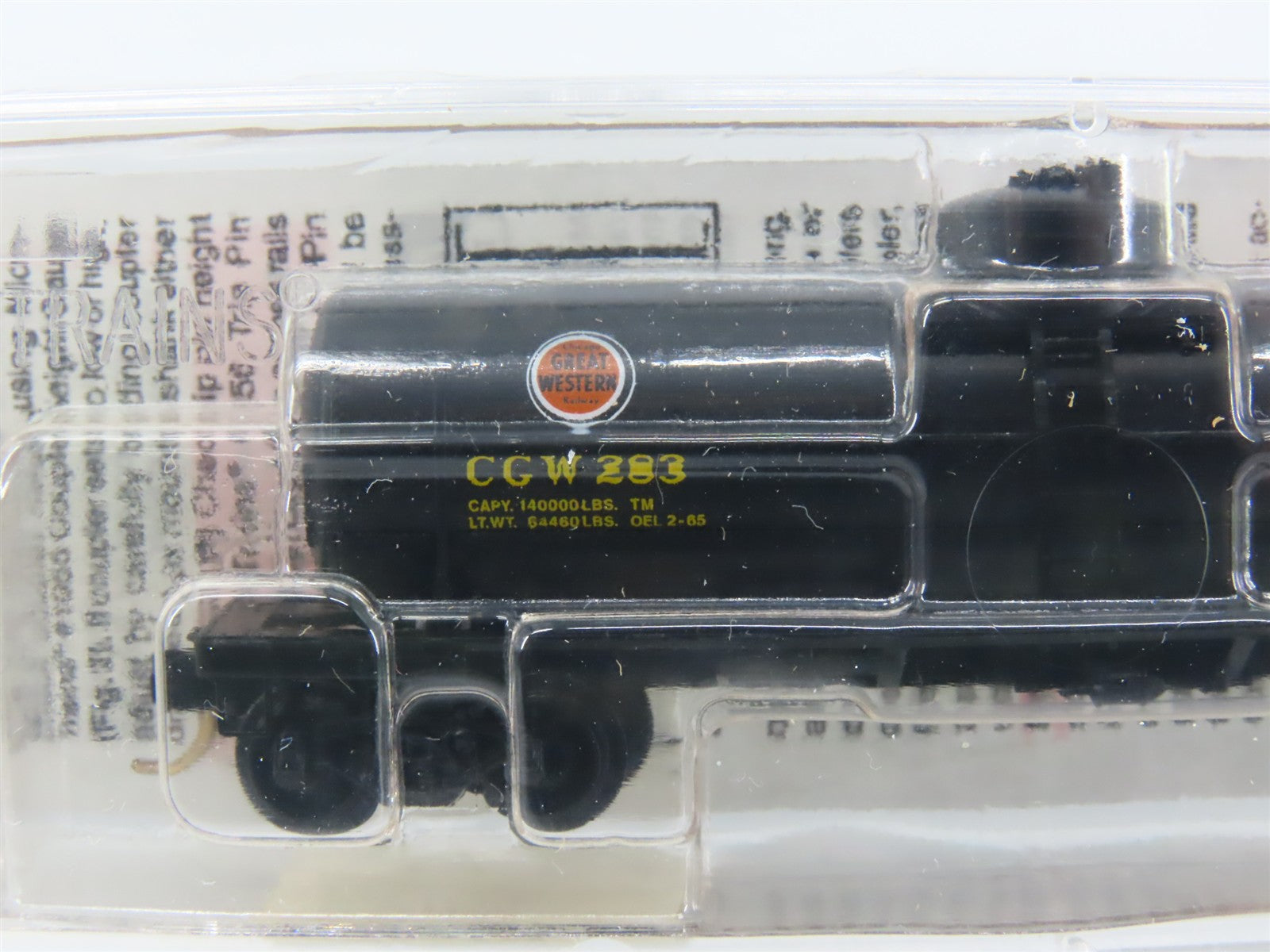 N Scale Micro-Trains MTL 65410 CGW Chicago Great Western 39' Tank Car 283 RTR