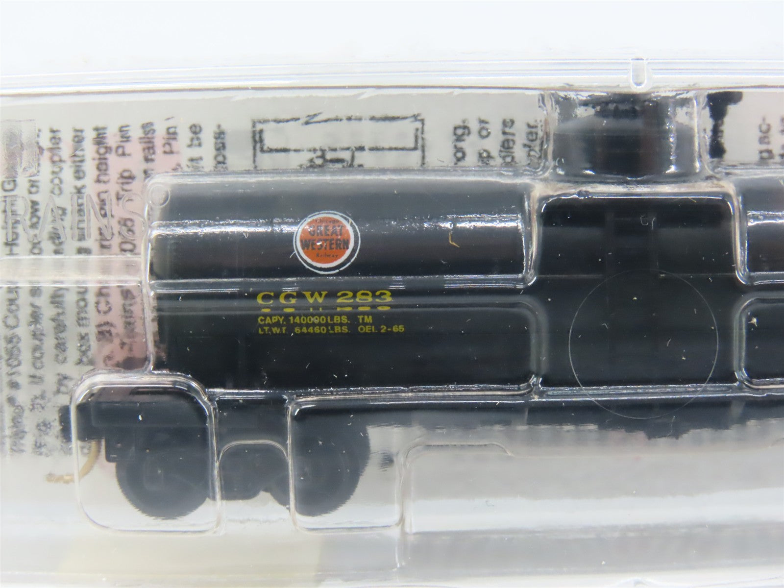 N Scale Micro-Trains MTL 65410 CGW Chicago Great Western 39' Tank Car 283 RTR