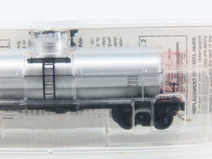 N Scale Micro-Trains MTL 65400 CGW Chicago Great Western 39' Tank Car 290 RTR