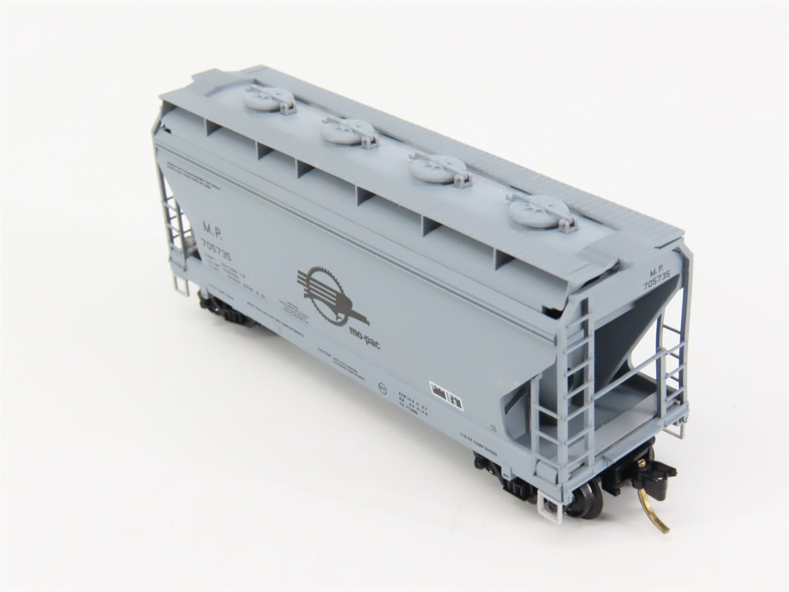 N Scale Micro-Trains MTL 92030 MP Missouri Pacific Hopper 705735 RTR