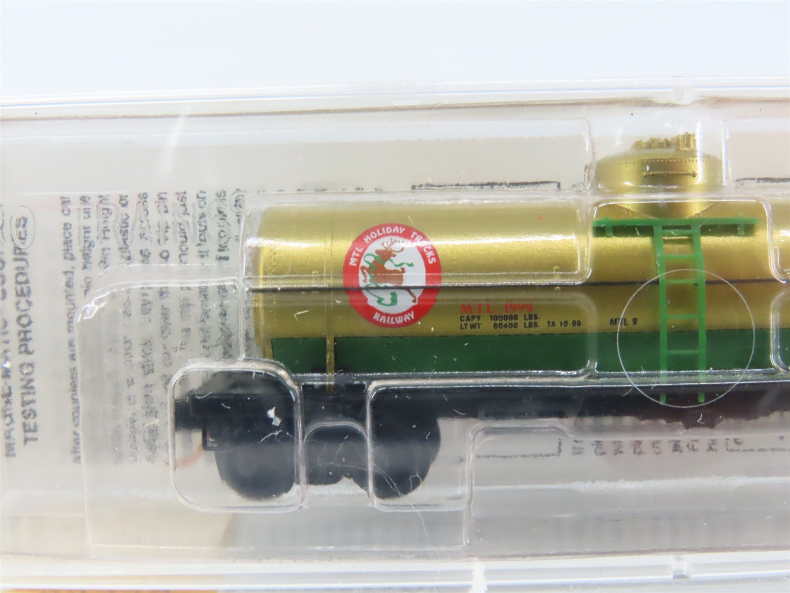 N Scale Micro-Trains MTL 65440 MTL Holiday Tracks Railway 39' Tank Car 1999 RTR