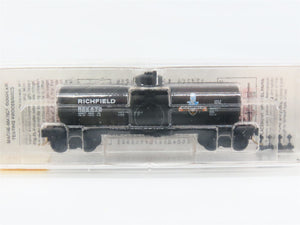 N Scale Micro-Trains MTL 65430 ROX Richfield Oil Company 39' Tank Car 670 RTR